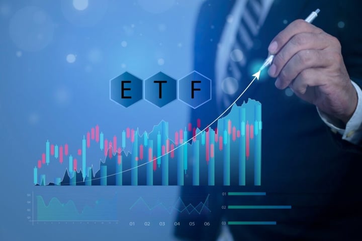 Bitcoin Below $70,000, But ETFs Keep Buying: What Is Going On?