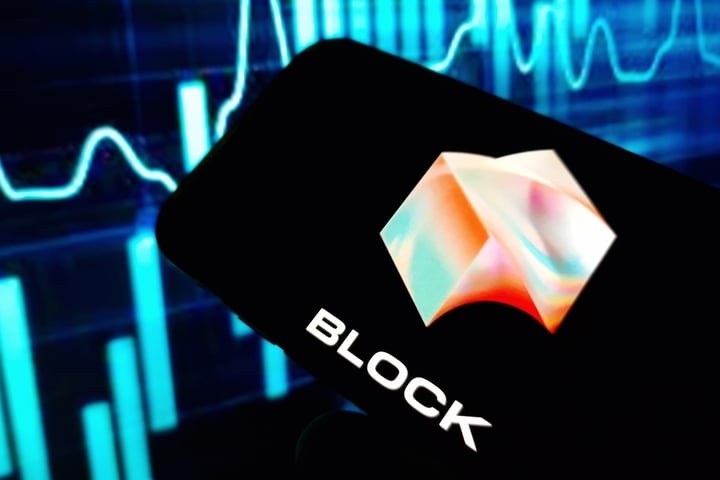 Block Shares Rise 4% Pre-Market As Square Introduces Automatic Bitcoin Payments For Merchants With No Processing Fees