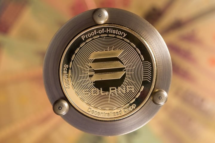 Solana’s ‘Precious Metal’ Tease Evokes Curiosity As SOL Spikes 4%