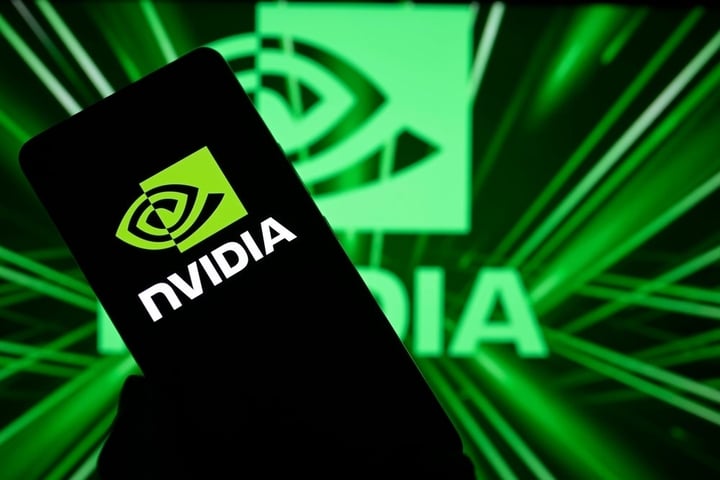 Nvidia Could Crash Over 70%, Warns Scott Galloway, Says AI Is ‘Corporate Ozempic’