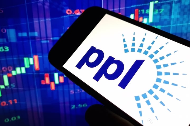 What’s Going On With PPL Corporation Stock Friday?