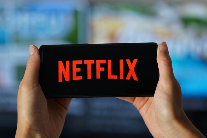 Gary Black Cites Netflix-Warner Bros Deal To Caution Against SpaceX-Tesla Merger: ‘Who Will Purchase The $50B…’