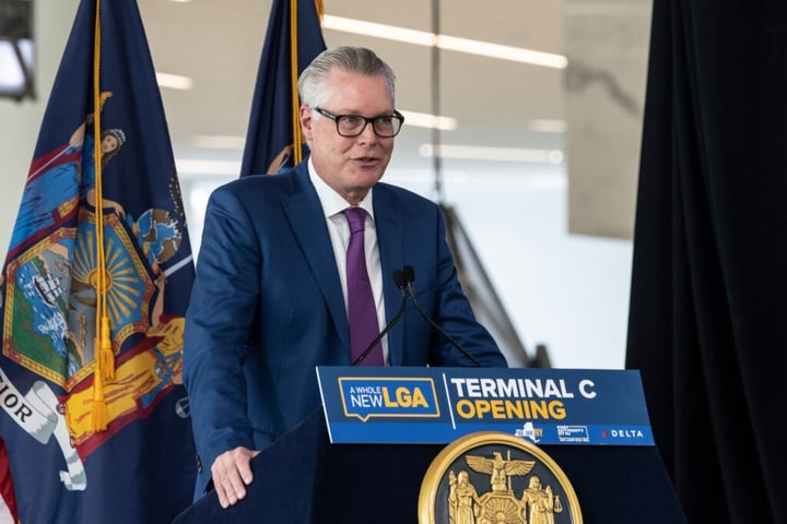 Delta CEO Says Demand Is ‘Really, Really Great’, Raises Revenue Guidance As Jet Fuel Doubles, TSA Shortages Continue