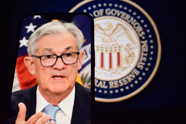 Powell: Private Credit Woes Not a Systemic Threat