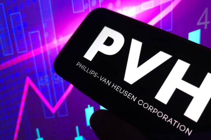 PVH Likely To Report Higher Q4 Earnings; These Most Accurate Analysts Revise Forecasts Ahead Of Earnings Call