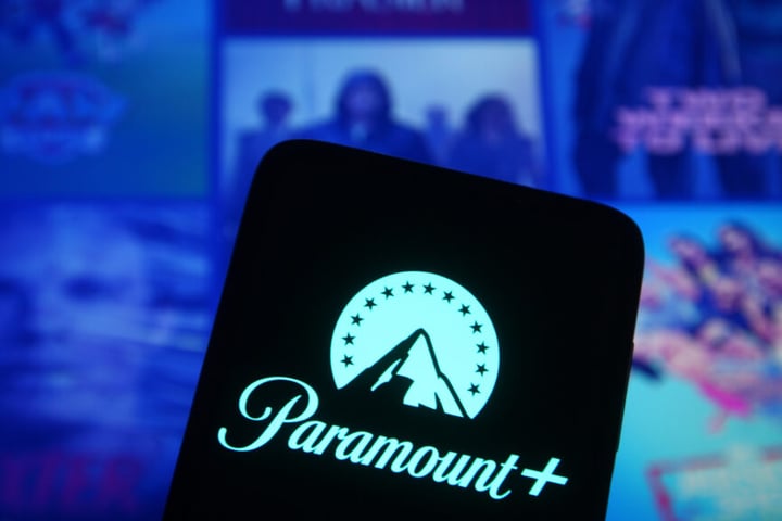 Senate Democrats Demand ‘Rigorous’ FCC Probe Into Foreign Funding Behind Paramount Skydance–Warner Bros. Discovery Deal