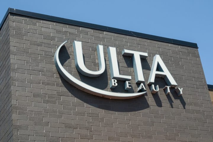 Ulta Beauty’s Momentum Score Loses Luster As CEO Warns Of ‘Global Uncertainty’ After Tepid Forecast