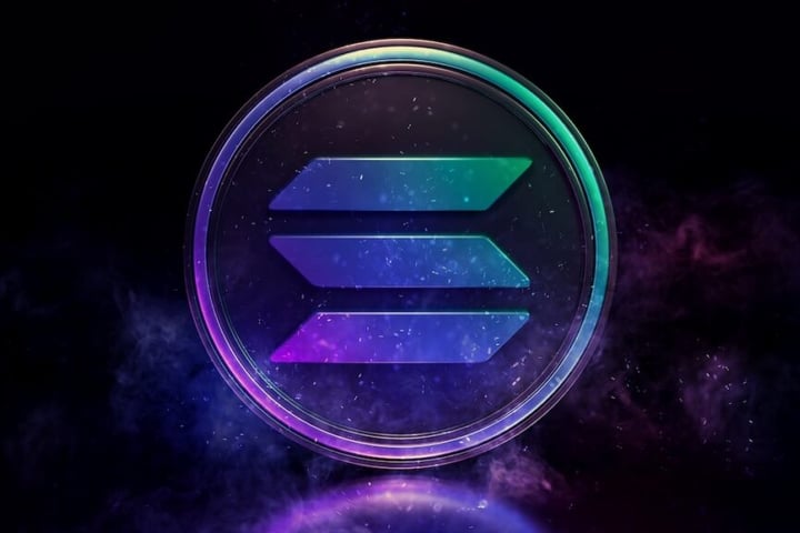 Solana Cheers SEC Guidance Saying Most Cryptos Aren’t Securities, But Litecoin Can’t Help Taking A Jab: ‘Some Earn Their Way, Others…’