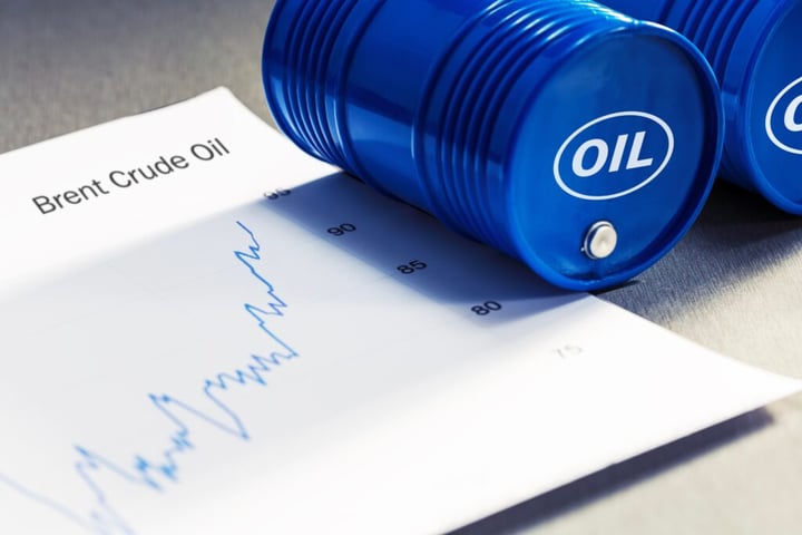Crude Oil Gains Over 1%; Verizon Posts Upbeat Earnings
