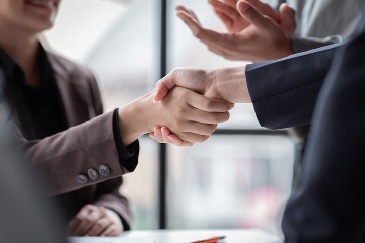 AtlasClear Signs Deal To Acquire Ark Financial