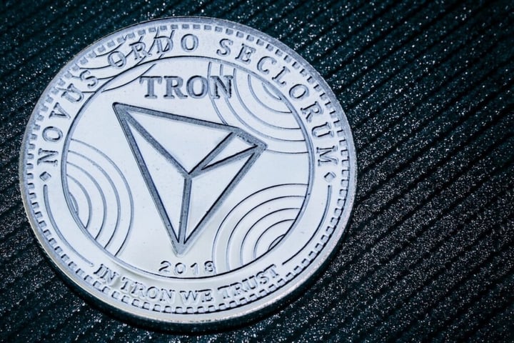 Justin Sun Says Bitcoin ‘Debates,’ Ethereum Forms ‘Research Committees,’ While Tron ‘Builds’ As Blockchain Unveils Post-Quantum Initiative