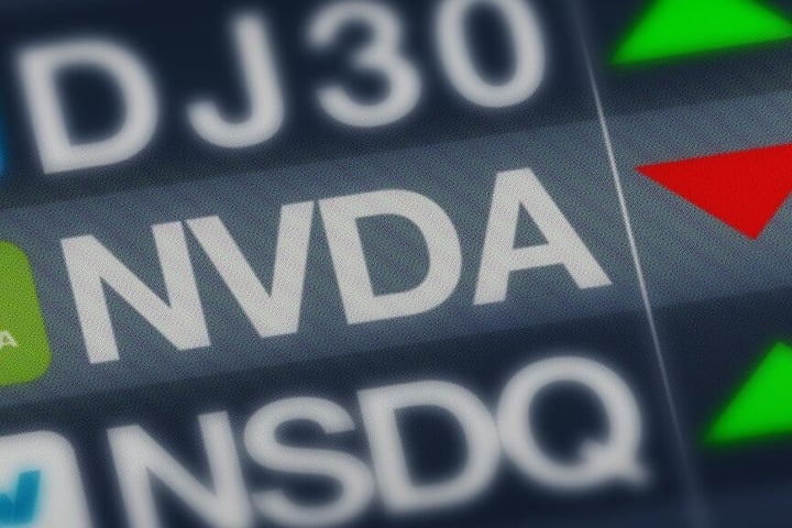 Sky Quarry, Sidus Space, Transocean, United Airlines And Tesla: Why These 5 Stocks Are On Investors’ Radars Today