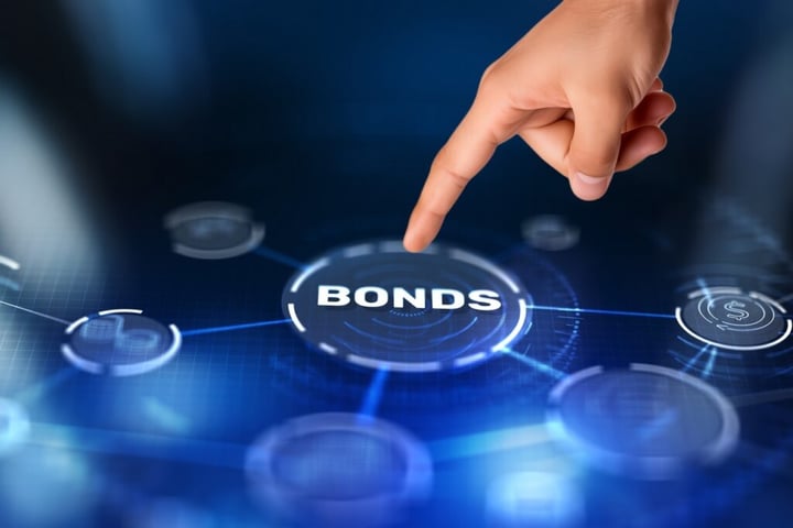 Billionaire ‘Bond King’ Warns Investors, ‘Rules Can Be Changed’