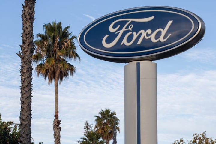 Ford’s 2,200 HP All-Electric Mustang Just Blitzed Past Previous Quarter-Mile Record
