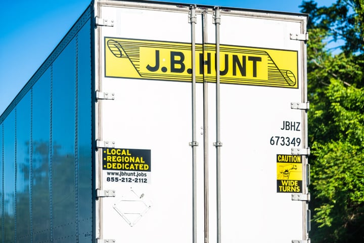 J.B. Hunt Transport Likely To Report Higher Q1 Earnings; These Most Accurate Analysts Revise Forecasts Ahead Of Earnings Call