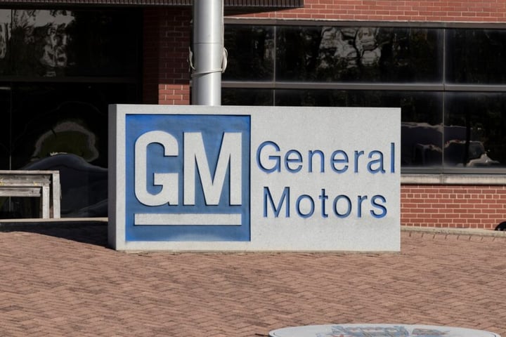 GM To Invest Nearly $1 Billion In Gas Vehicle Production Amid Trump’s Tariff Tailwind, EV Slowdown