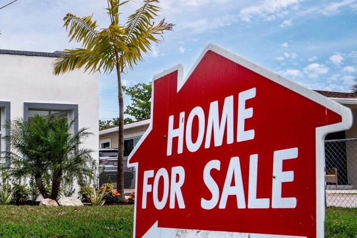 Mortgage Rates Are Falling Again — Are Housing ETFs Ready To Rebound?