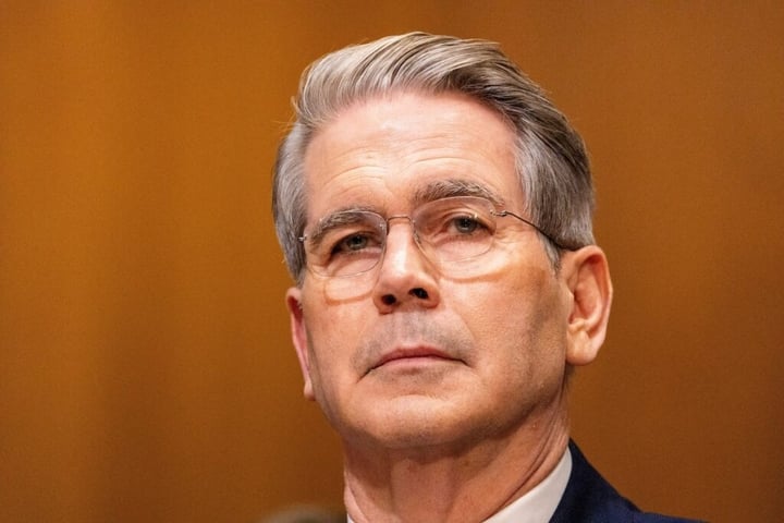 Scott Bessent Says Fed Is ‘Doing The Right Thing’ By Sitting And Watching’ On Interest Rates Amid Iran War Uncertainty