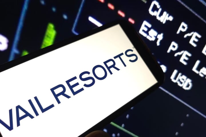 Wall Street’s Most Accurate Analysts Spotlight On 3 Consumer Stocks With Over 6% Dividend Yields