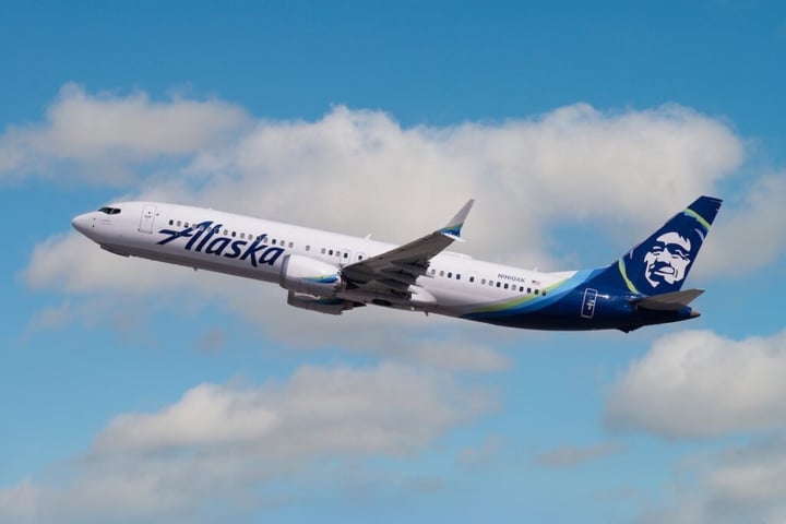 These Analysts Revise Their Forecasts On Alaska Air Following Q1 Earnings