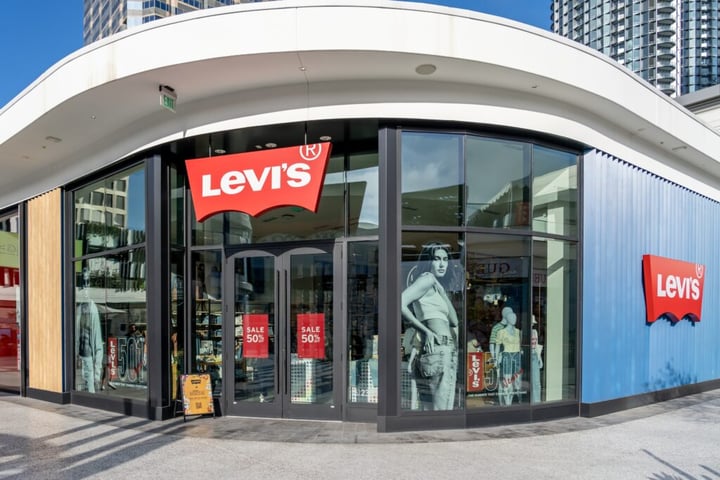 LEVI’s Technicals Improve As Momentum Score Skyrockets Amid Strong Q1 Earnings