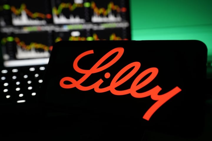 Eli Lilly Gears Up For Q1 Print; Here Are The Recent Forecast Changes From Wall Street’s Most Accurate Analysts