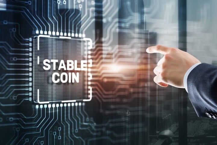 Bank Of Central Banks Top Executive Flags Stablecoins As Double-Edged Sword—Sees Faster Cross-Border Payments But Warns Of Risks