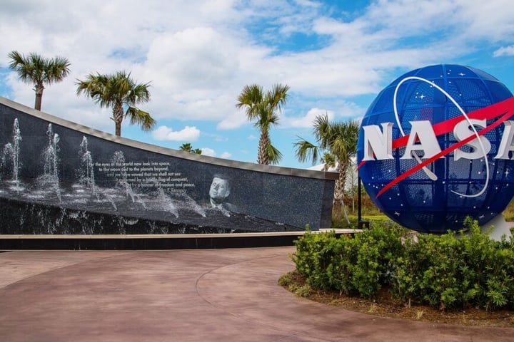 Lockheed Martin Nails Historic Orion Splashdown With NASA, Paving Way for Moon Return