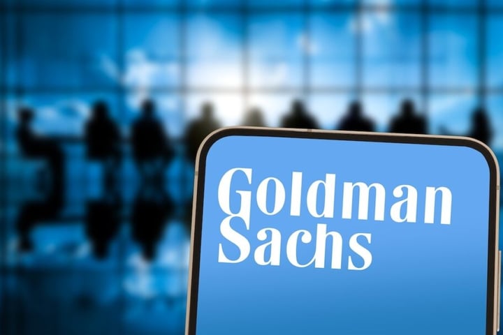 Goldman Sachs, Fastenal And 3 Stocks To Watch Heading Into Monday