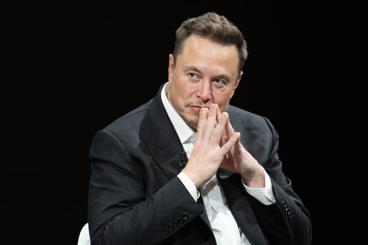 Elon Musk Takes Swipe At Gavin Newsom, Says Boring Could Build LA-SF Tunnel At Less Than 5% Cost