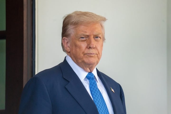 Trump Hosts Mike Tyson, Other Top Memecoin Holders At Mar-A-Lago, But Reports Suggest This Crypto Billionaire Was A ‘No-Show’