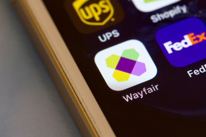 What’s Going On With Wayfair Stock Today?
