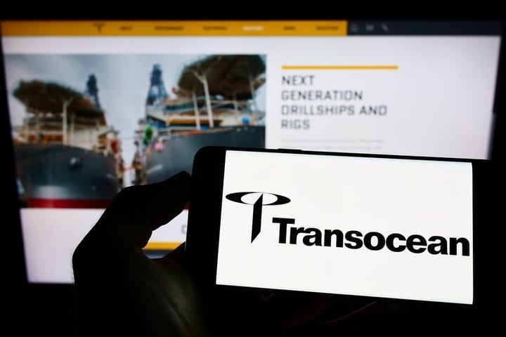 What’s Going On With Transocean Stock Today?