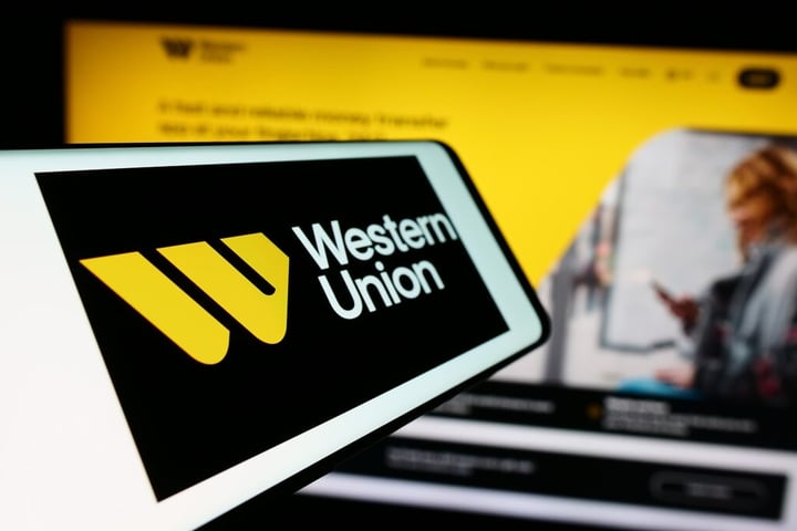 Western Union Likely To Report Lower Q1 Earnings; These Most Accurate Analysts Revise Forecasts Ahead Of Earnings Call