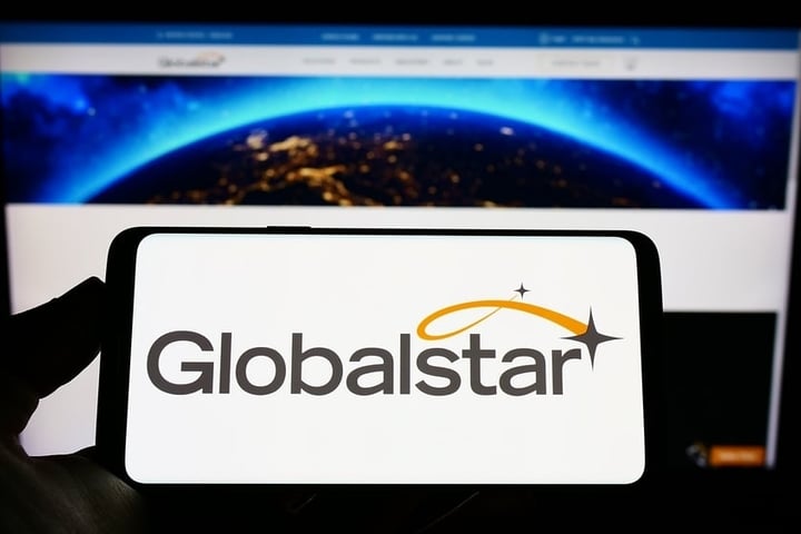 Why Is Globalstar Stock Soaring Thursday?