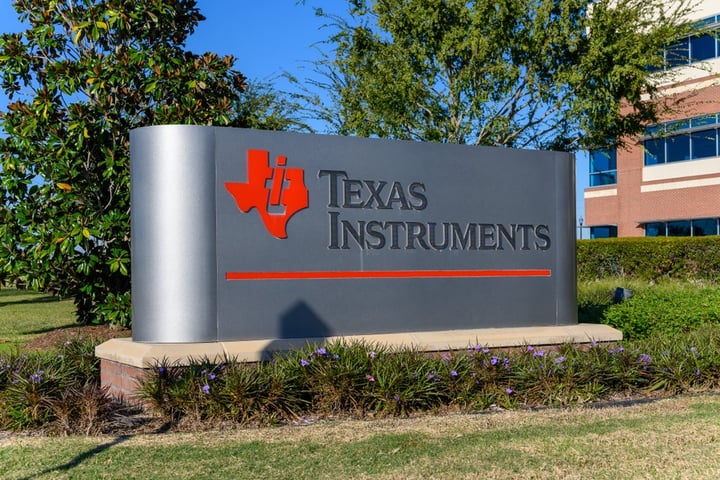 Texas Instruments To Rally Around 20%? Here Are 10 Top Analyst Forecasts For Thursday