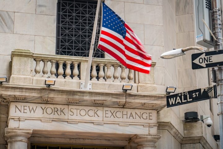 Stock Market Today: Dow Jones, S&P 500 Futures Rise After Trump Extends Iran Ceasefire—Tesla, Boeing, GE Vernova And AT&T In Focus (UPDATED)