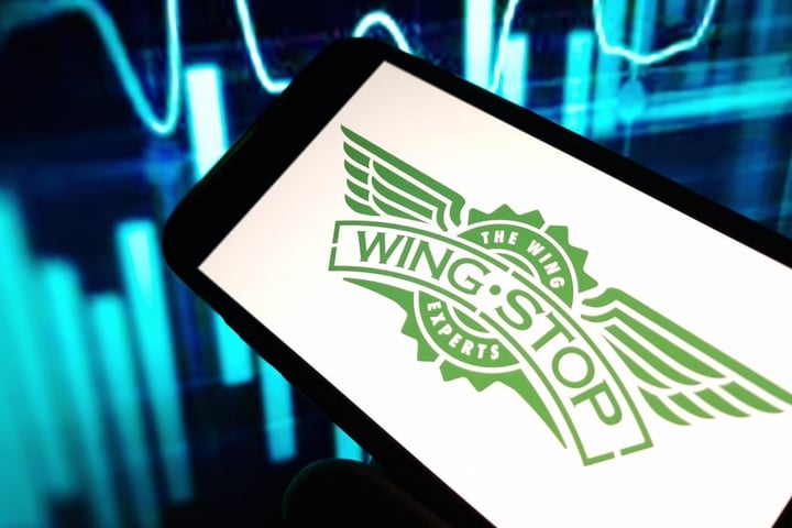 These Analysts Slash Their Forecasts On Wingstop After Q1 Results
