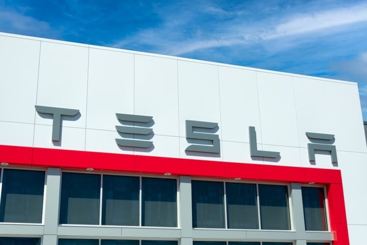 Tesla’s China Retail Sales Decline 16% In Q1 Despite Wholesale Increase