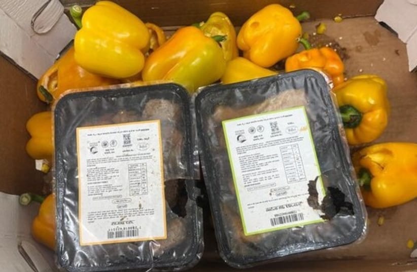 Signs of rats in the food at the Haifa Naval Base. (credit: SCREENSHOT/N12)