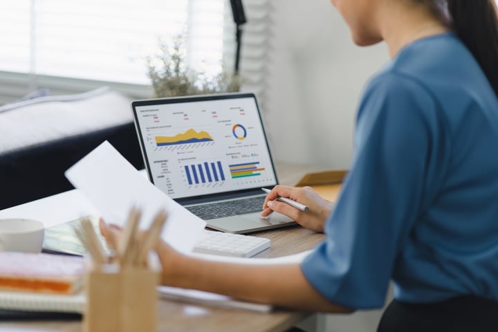 These Analysts Raise Their Forecasts On T. Rowe Price Following Strong Q1 Earnings