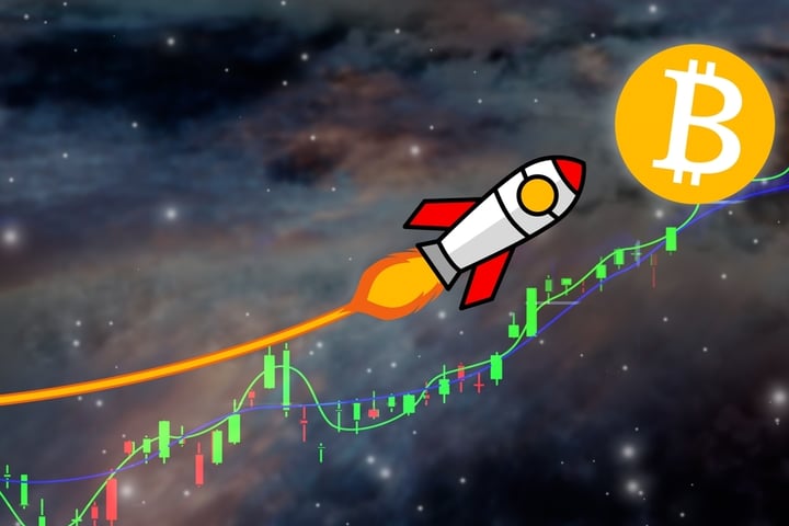 Top Crypto Analyst Predicts Bitcoin Could See A ‘Push Higher’ Before A Final Leg Down— Here’s What Indicators Say