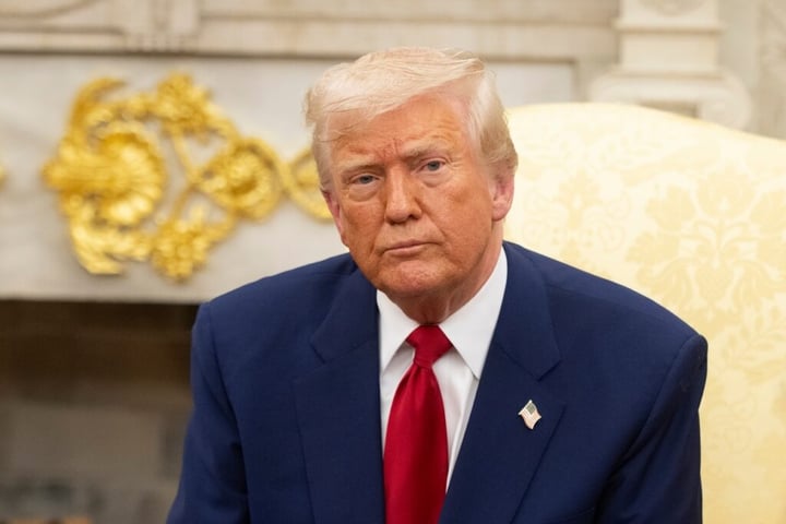 Trump Says ‘Jobs & 401-K’s’ Are Booming, President Touts Stock Market At ‘All-Time High’