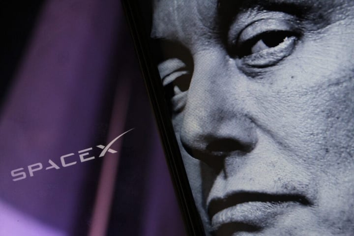 Elon Musk’s Space AI Vision Gets Boost As Sundar Pichai Backs Data Centers In Orbit