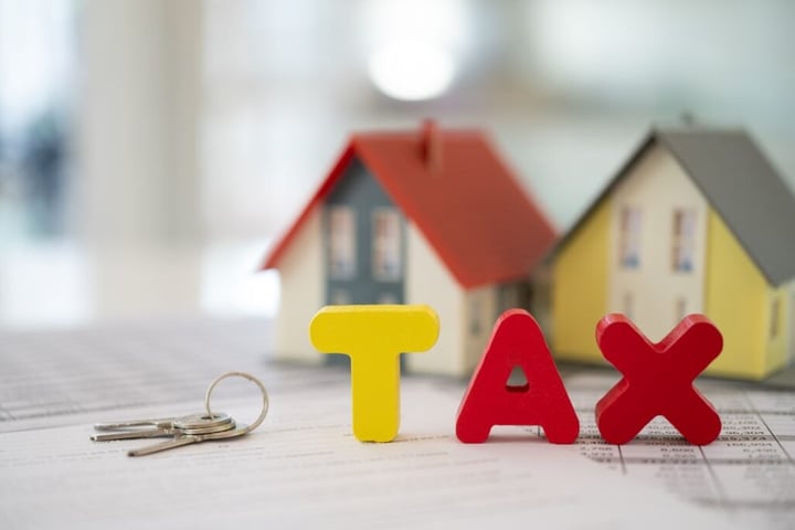 Elon Musk Says ‘Property Tax Means Your House Is a De Facto Lease From the Government’ — But Ditching It Can Leave Millennials, Gen Z Footing the Bill