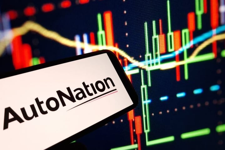 AutoNation Says Deferred Car Buying Is Feeding Its After-Sales Boom