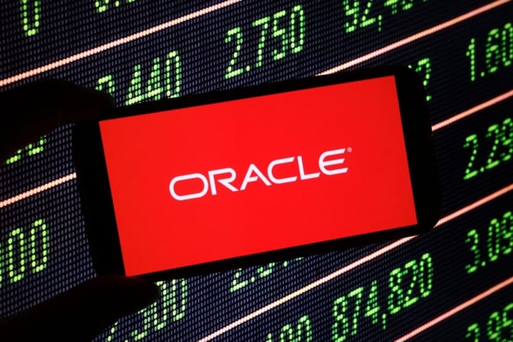 Why Is Oracle Stock Surging On Tuesday?