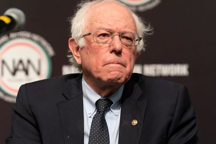 Bernie Sanders Says Trump Family Made $4 Billion Off Presidency While Warren Slams Crypto Regulation That ‘Isn’t Worth The Paper It’s Written On’