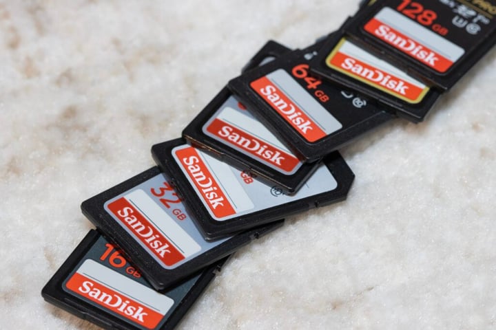 Why Is SanDisk Stock Falling On Thursday?