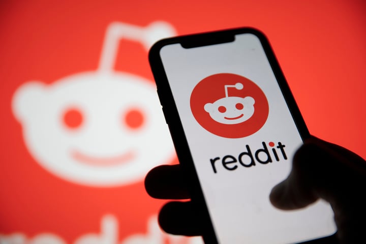 Reddit CEO Steve Huffman Calls Platform ‘Fuel’ For AI Growth